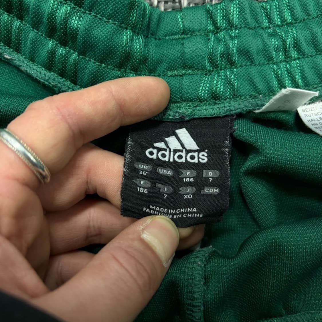 아디다스 스트라이프 트레이닝 숏츠 v2825 상품이미지7