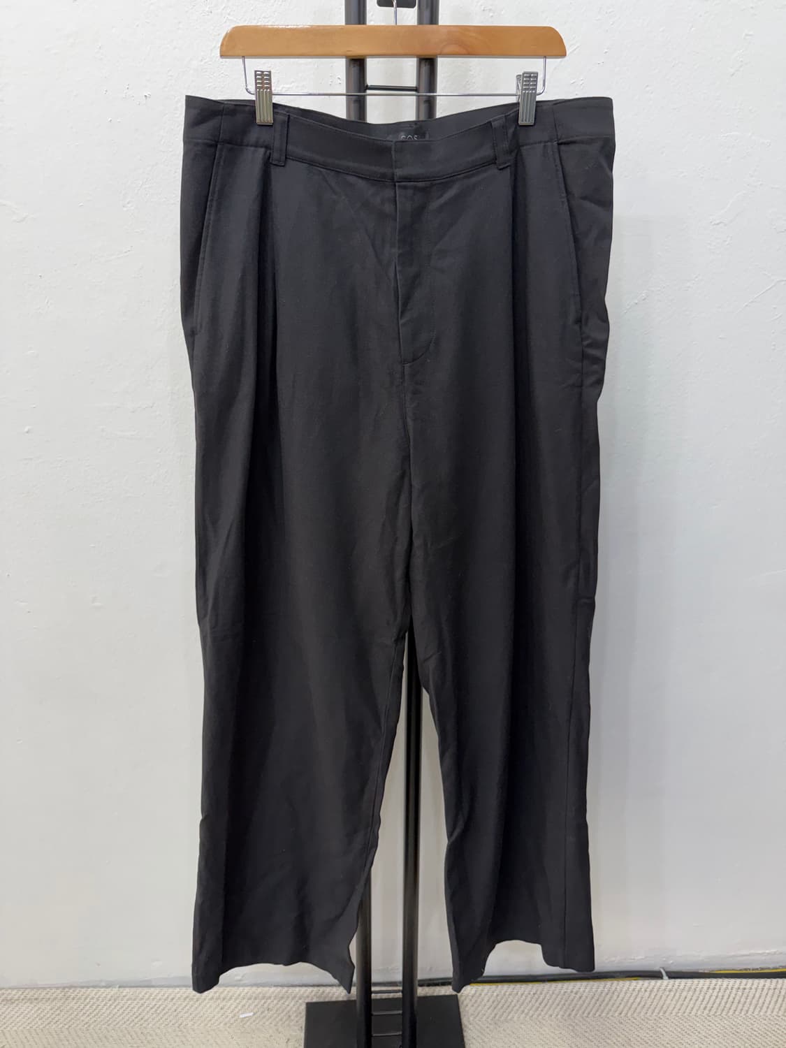 정품) COS 코스 남성 코튼 와이드 팬츠 50(36) 상품이미지1