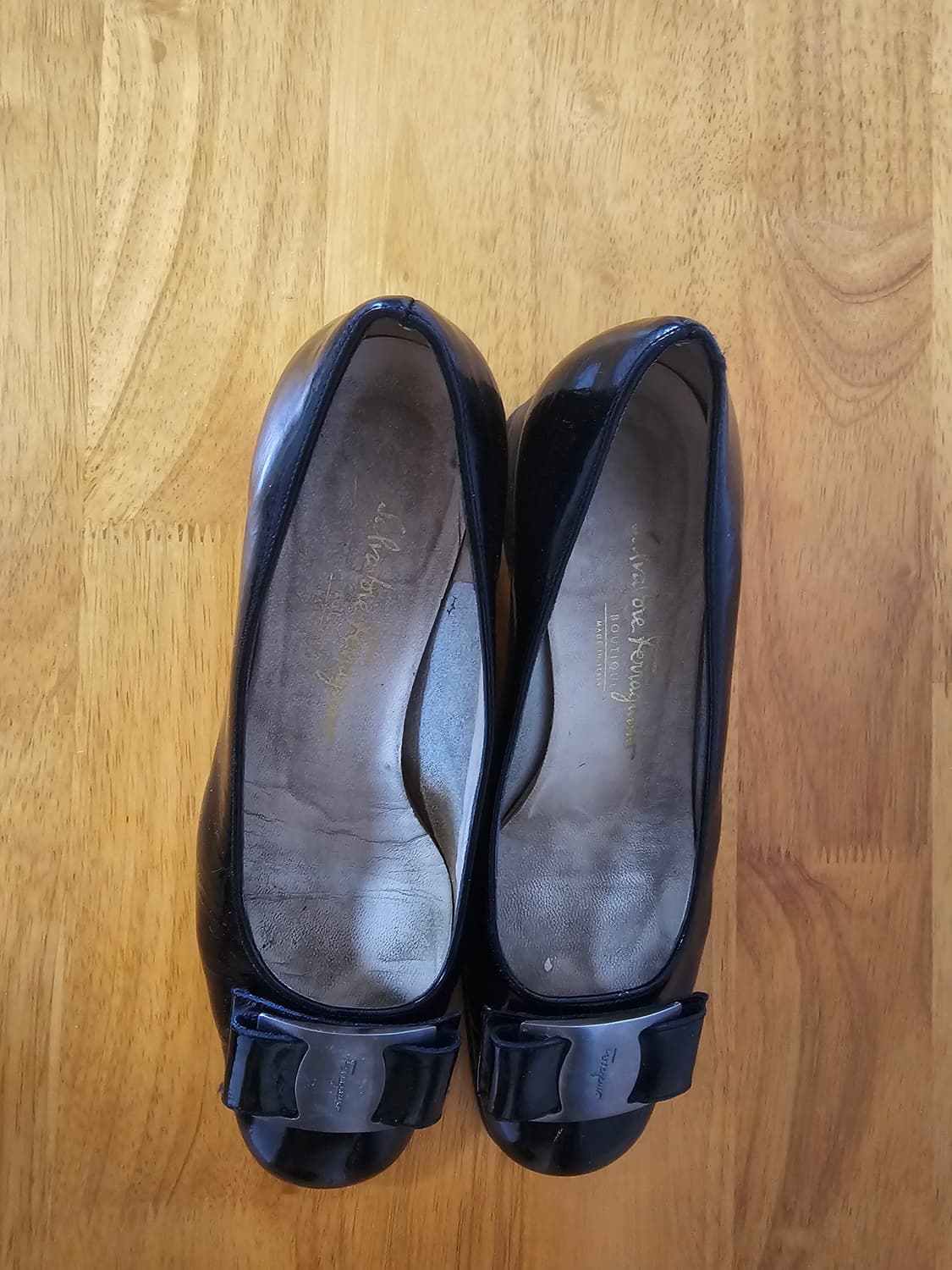 [신발정리] 살바토레 페라가모 바라 리본 페이턴트 펌프스 (225-230 상품이미지6