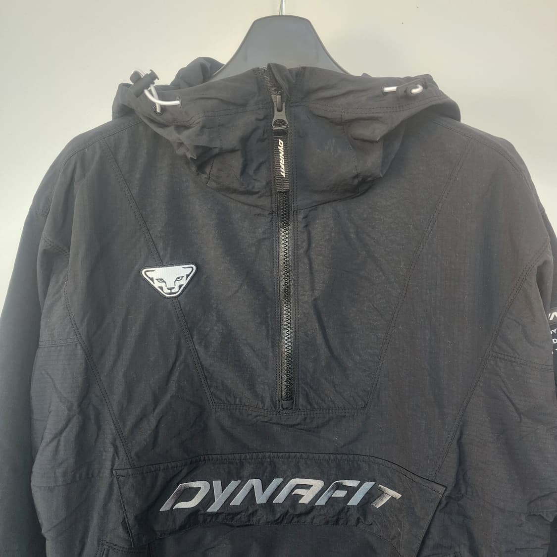 다이나핏 블랙 아노락 바람막이 상품이미지2