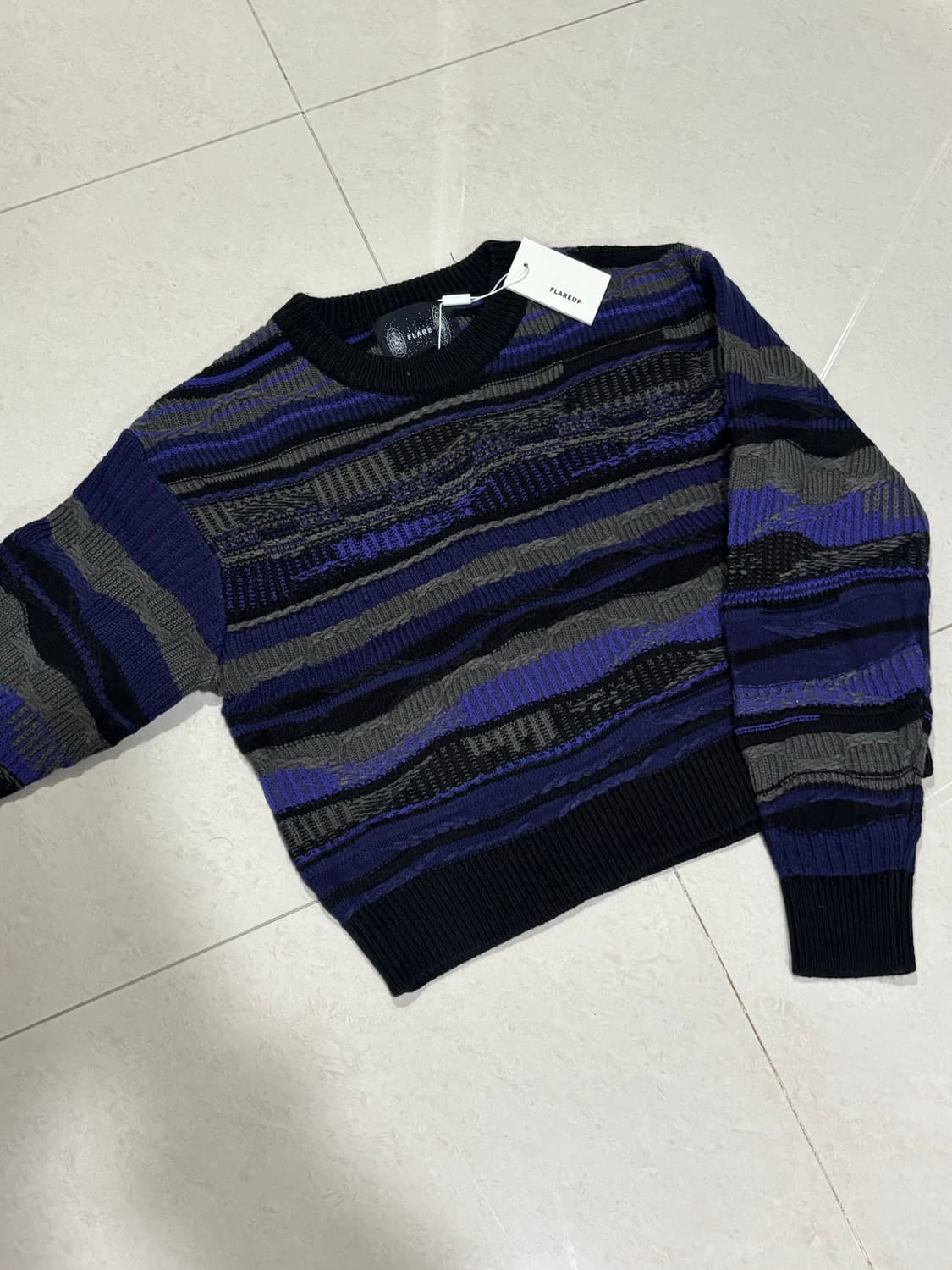 *새상품* 플레어업 믹스 니트/ 구매가 38,000 상품이미지2