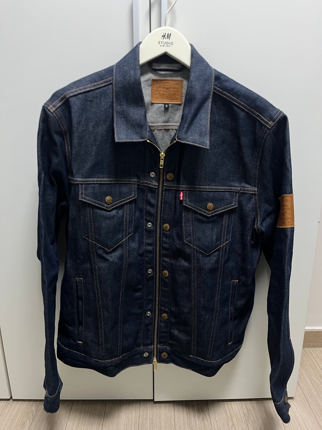 Kith  x  Levis 데님 트러커 자켓 상품이미지1