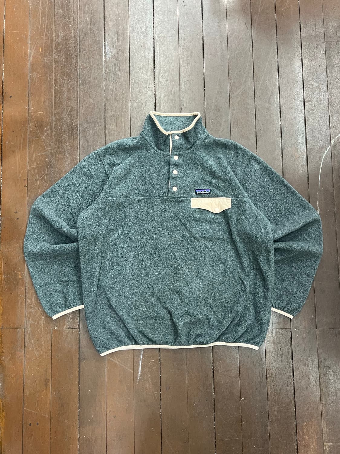 파타고니아 신칠라 후리스 상품이미지1