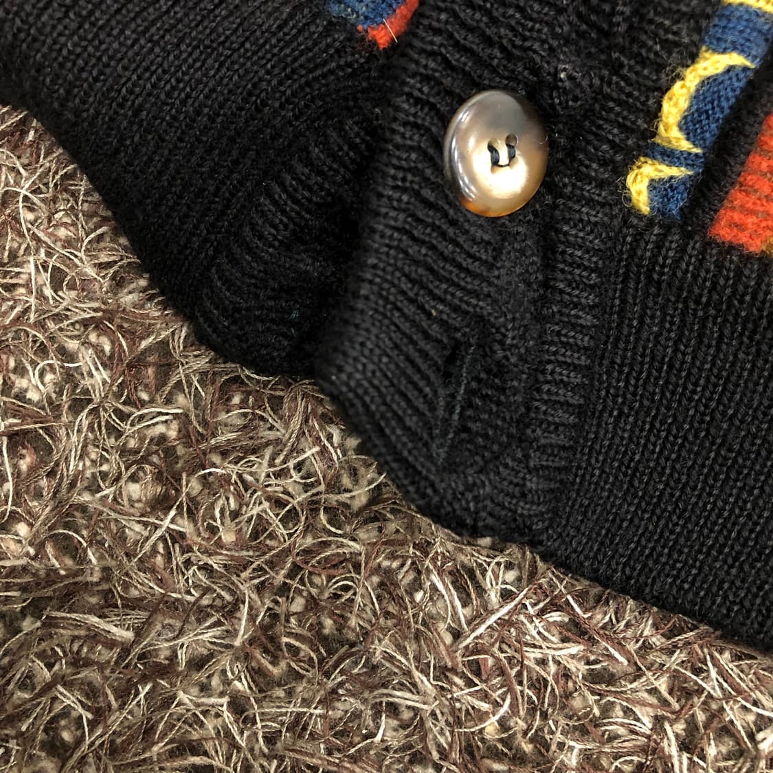 GEOCU 게오쿠 멀티컬러 울 가디건  상품이미지4