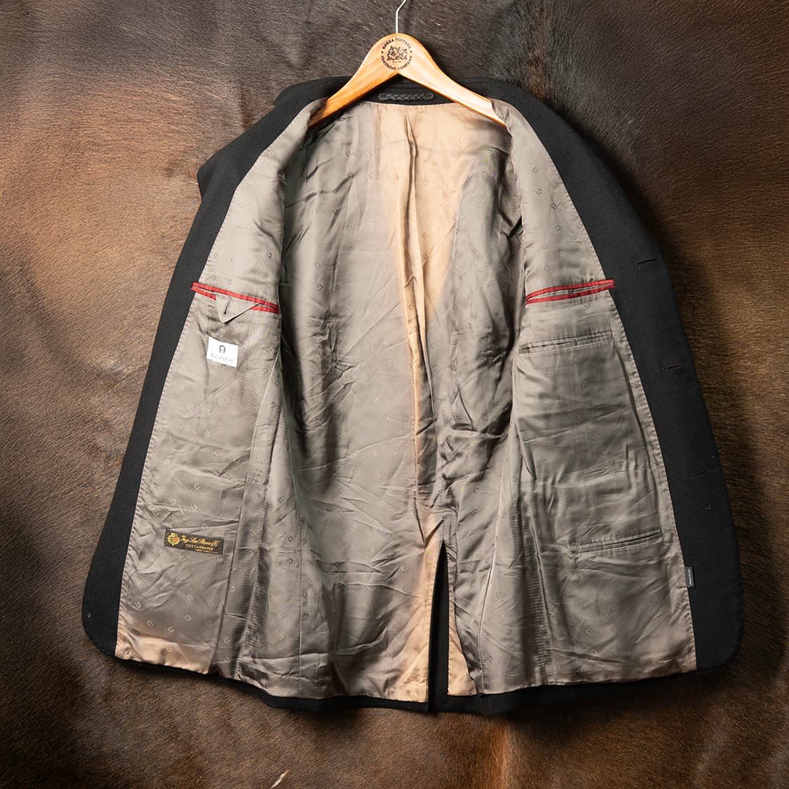 [98] 90s AIGNER 아이그너 로로피아나 캐시미어 블레이져 블랙 상품이미지5