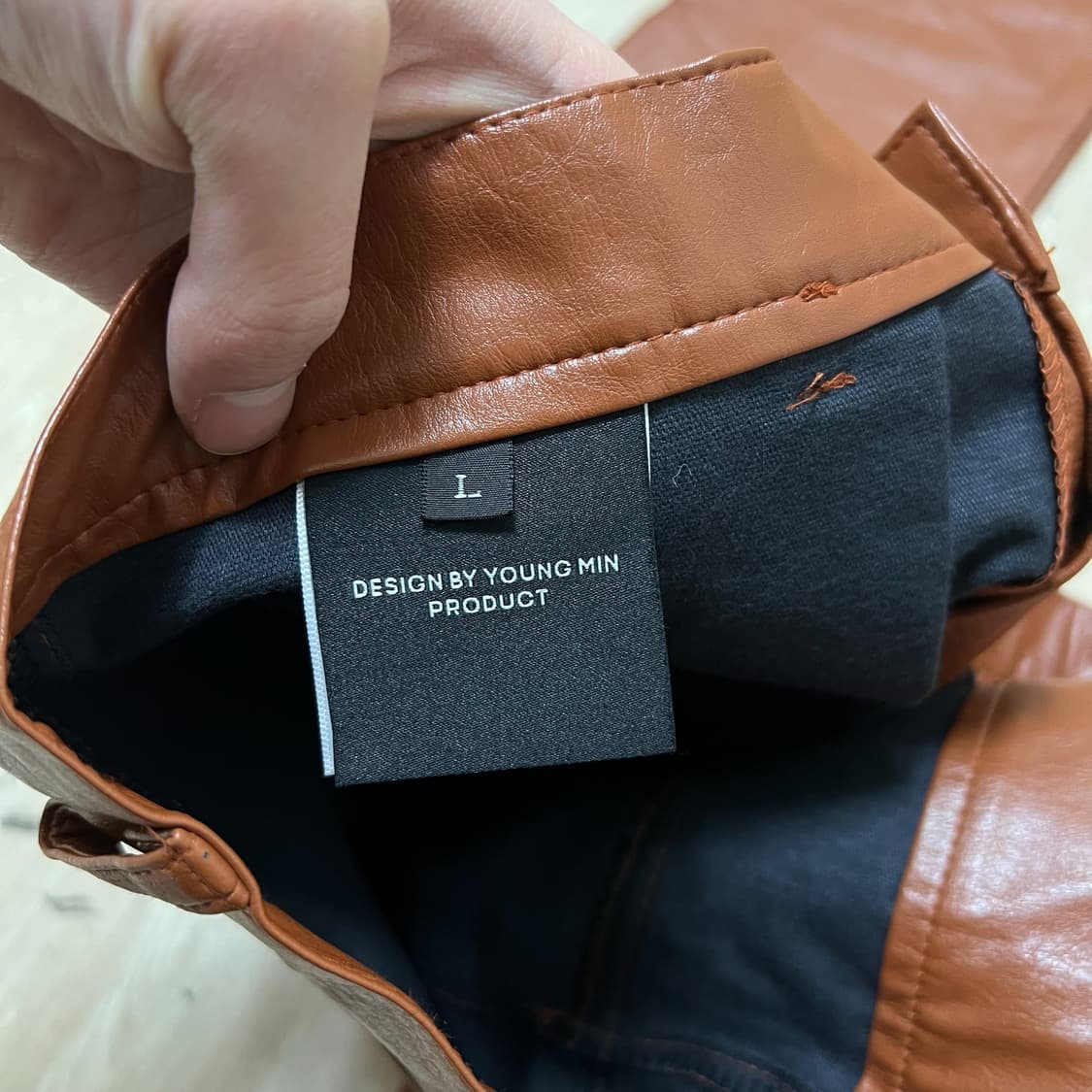 디자인바이영민 레귤러 레더팬츠 L/100  상품이미지4