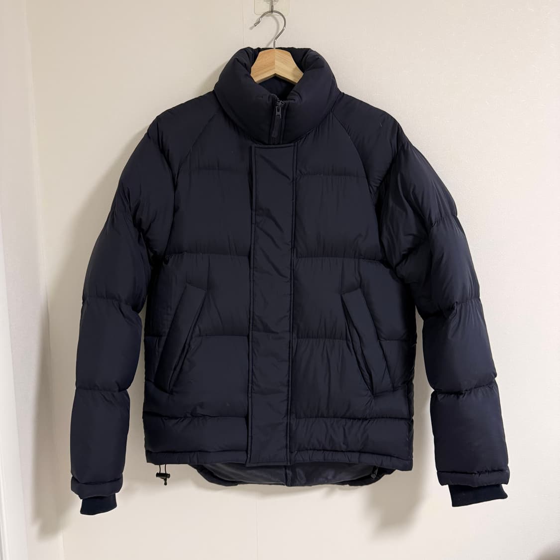 [XS] 유니클로 x jw앤더슨 다운 자켓 네이비 상품이미지1