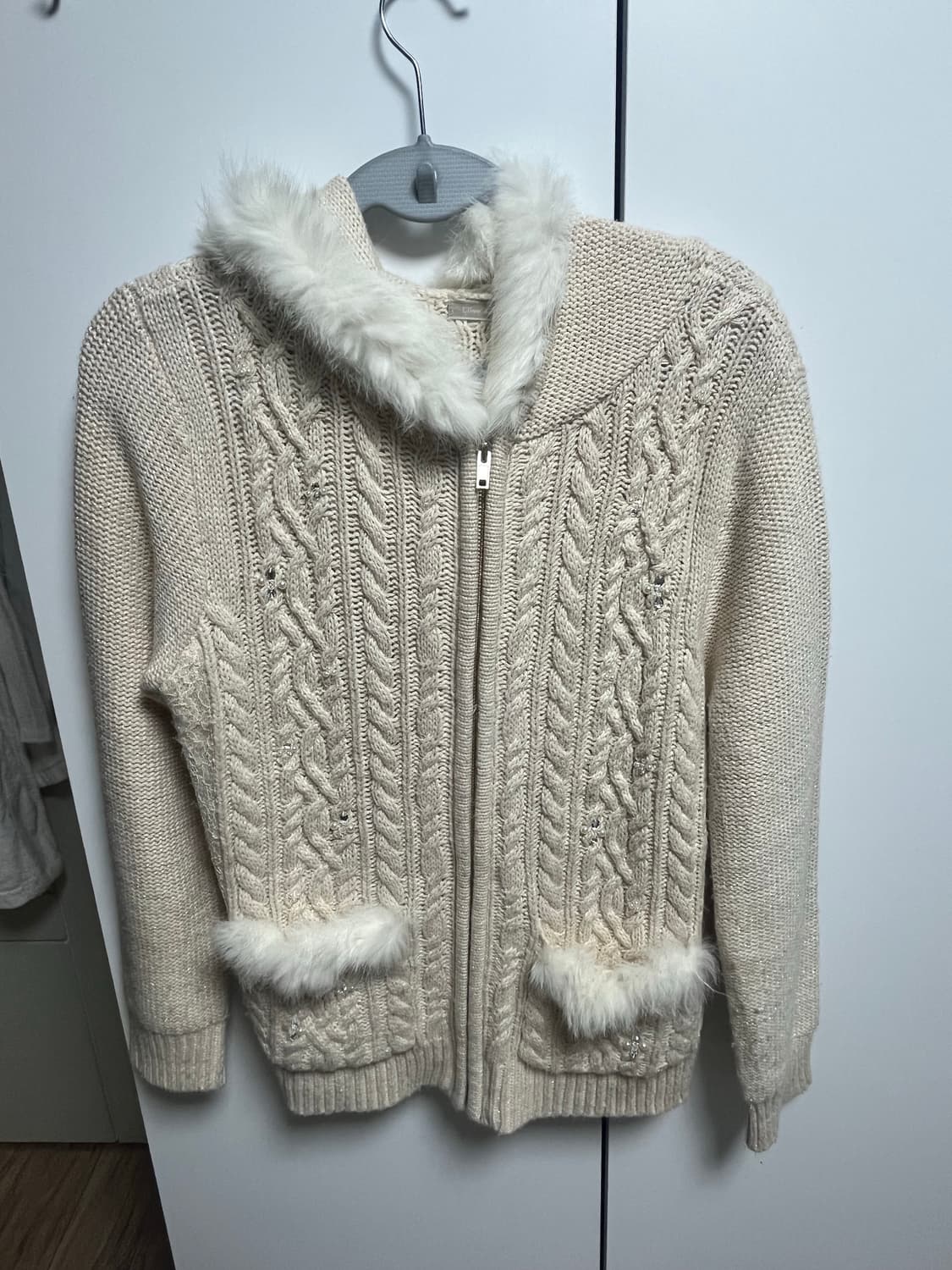 미빈큐빈티지와이즈걸 히메갸루 퍼 후드집업 상품이미지1