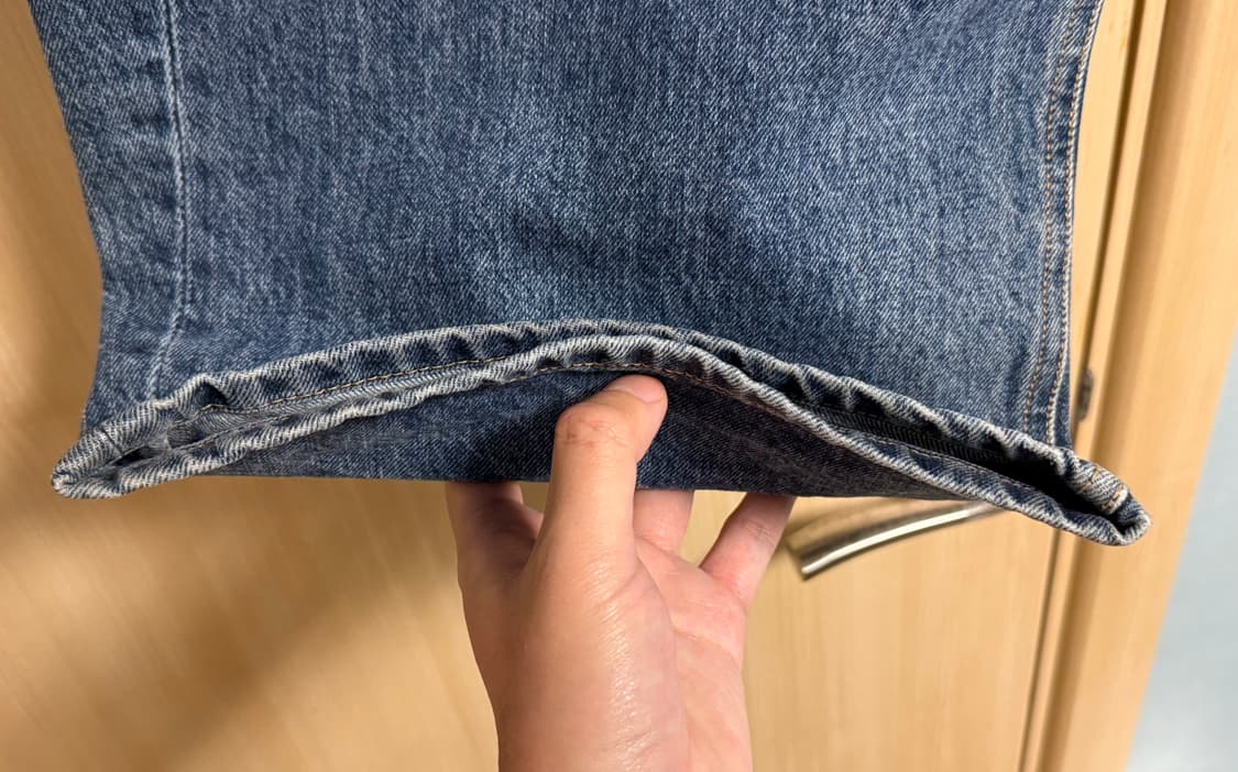 해칭룸 와이드 커브 진 (워시드 블루, 2사이즈) 상품이미지3