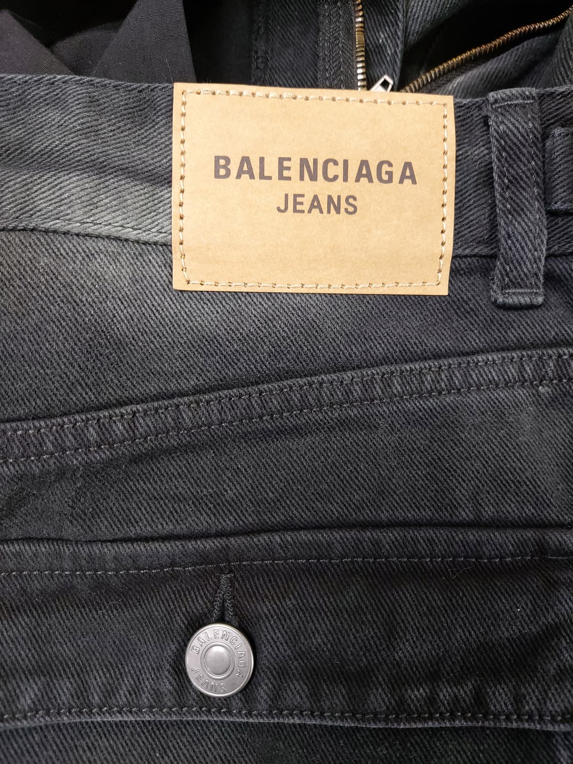 발렌시아가 카고 팬츠 페이드 블랙 (M)30~31 상품이미지5