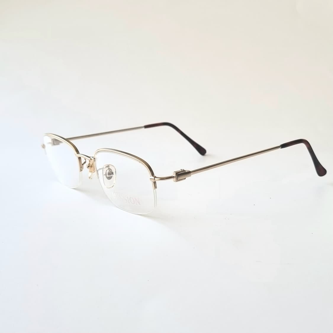 데드스탁 스텐다드 반무테 깔끔한 안경테576 상품이미지4