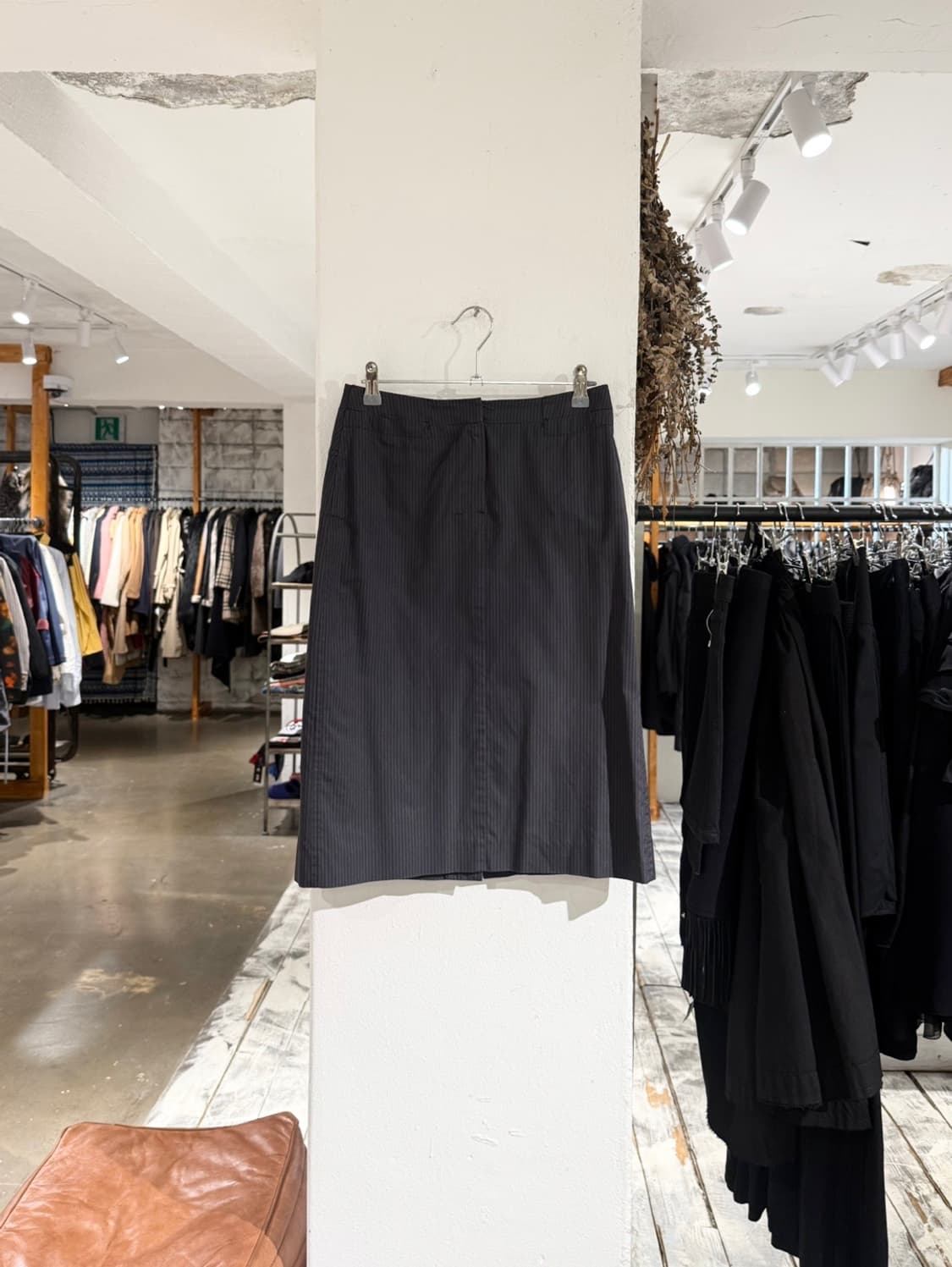 질샌더 차콜 스트라이프 H라인 미디 스커트 상품이미지1