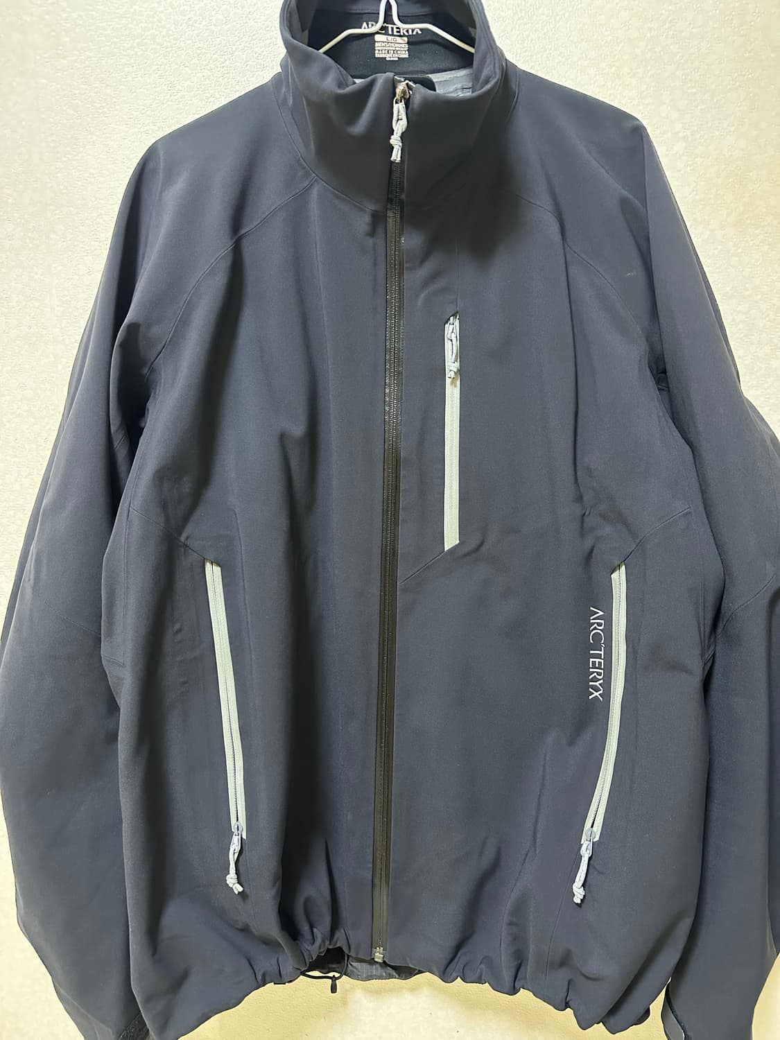 Arc’teryx Fury AR Jacket Men’s (L) 상품이미지1