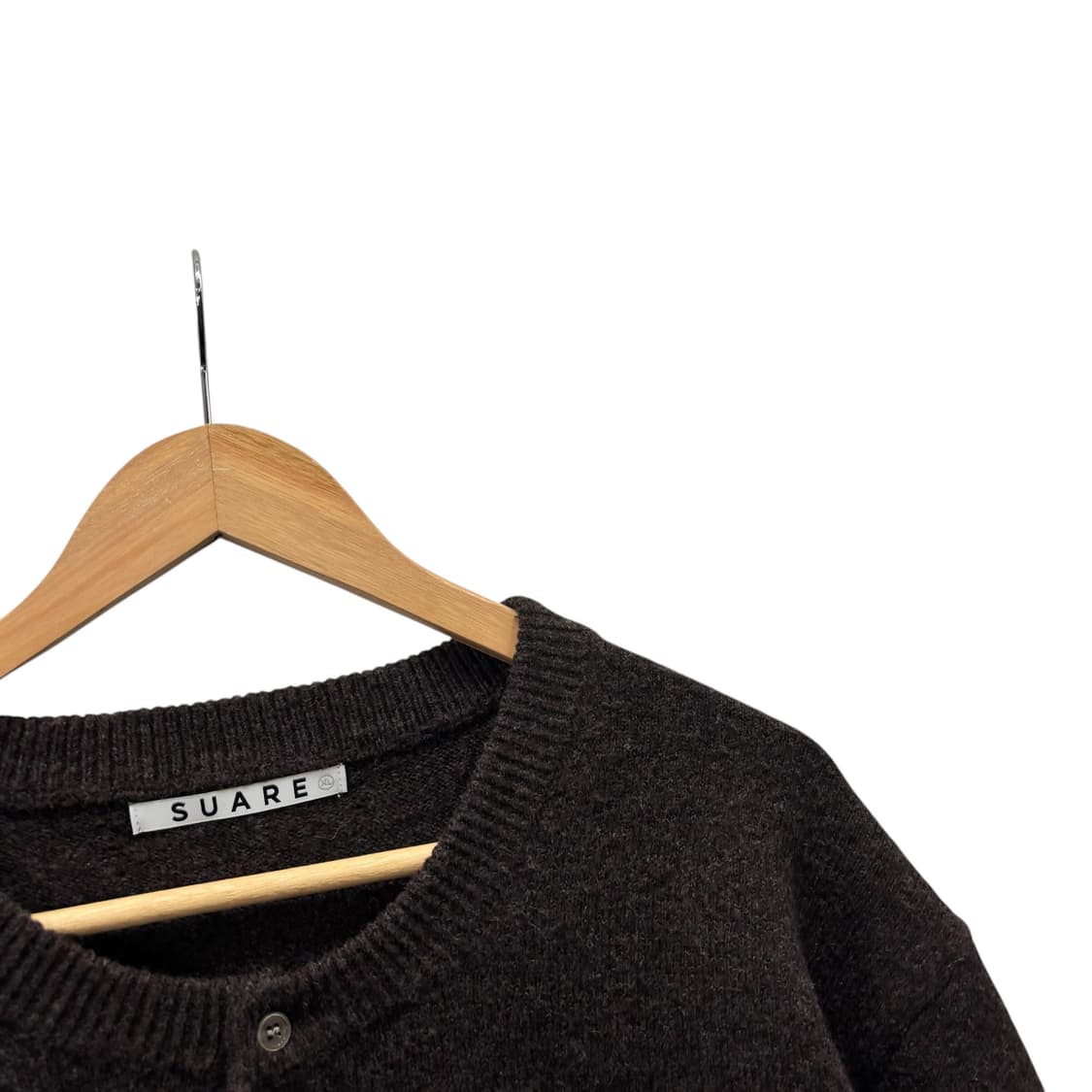 수아레 브라운 헨리넥 니트 상품이미지3