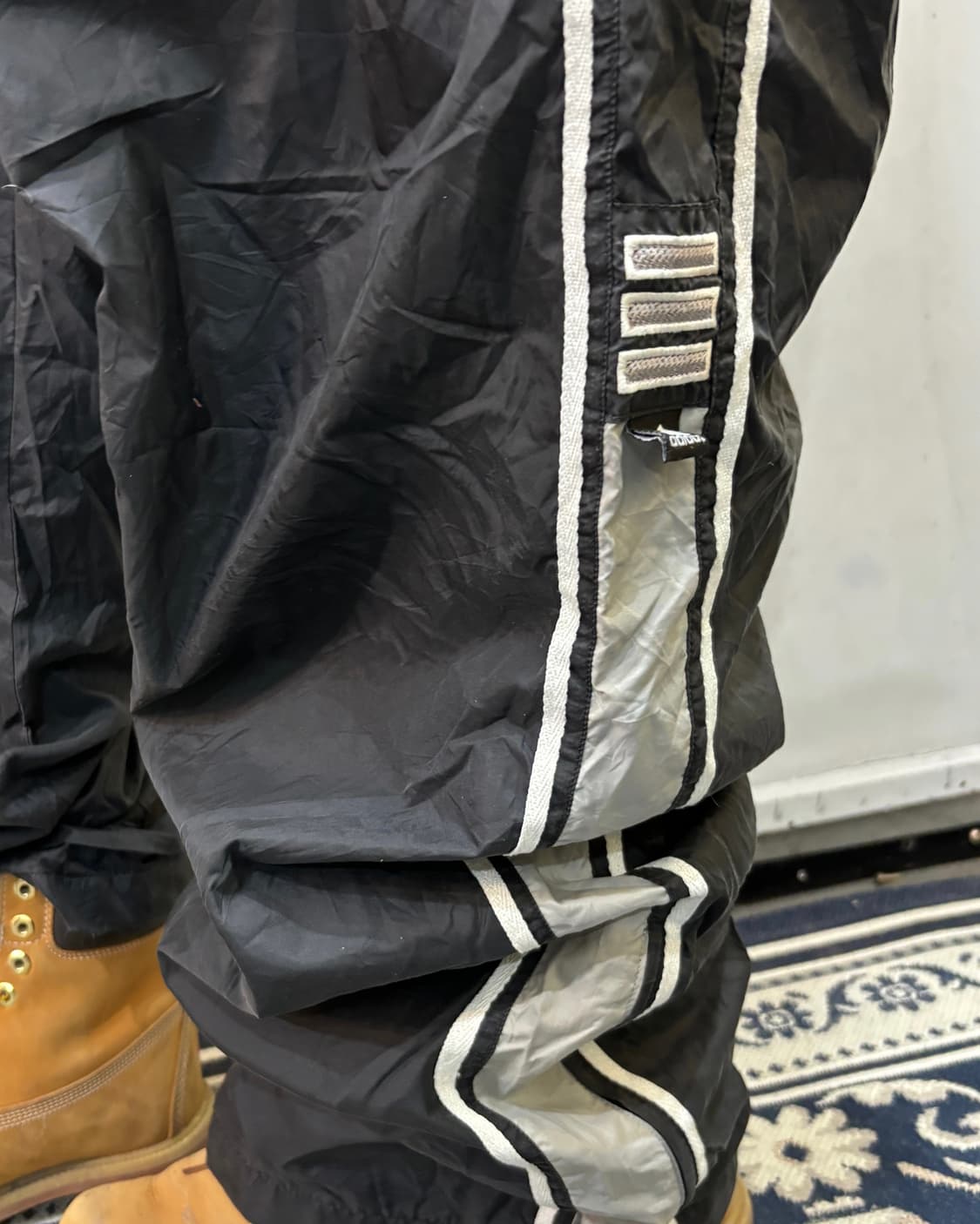 90s ADIDAS 블랙 &화이트 트랙팬츠 상품이미지3