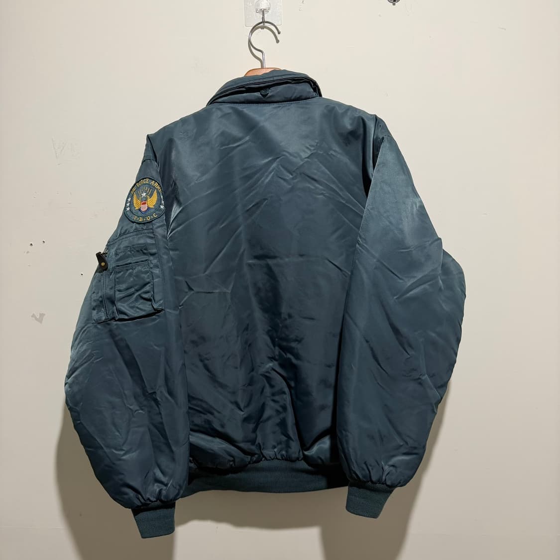 티뷰크 항공점퍼 상품이미지6