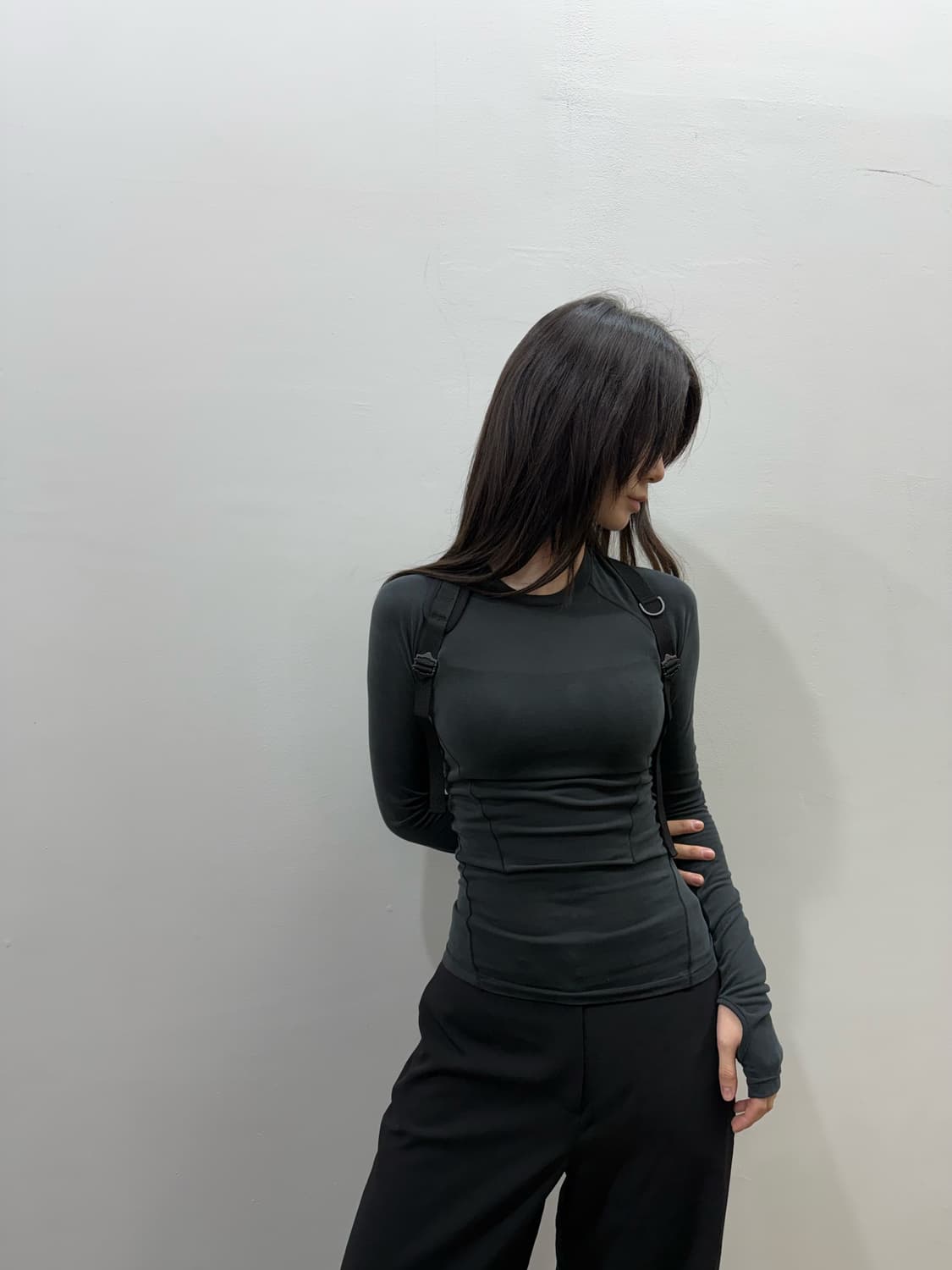 혜인서 fitted 포켓 백 롱 슬리브 상품이미지3