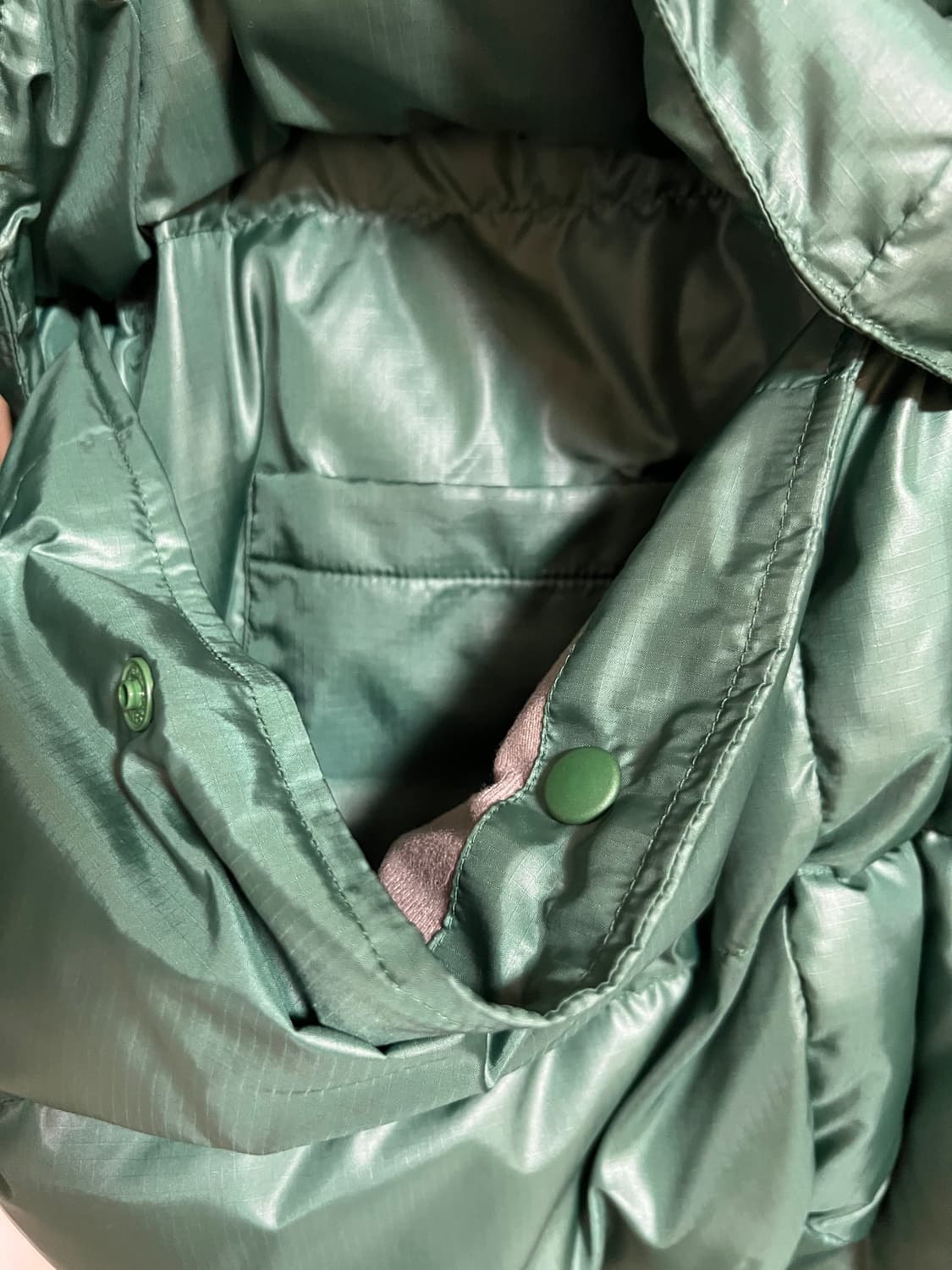 다이와피어39 TECH BACK PACKER DOWN PARKA 상품이미지7