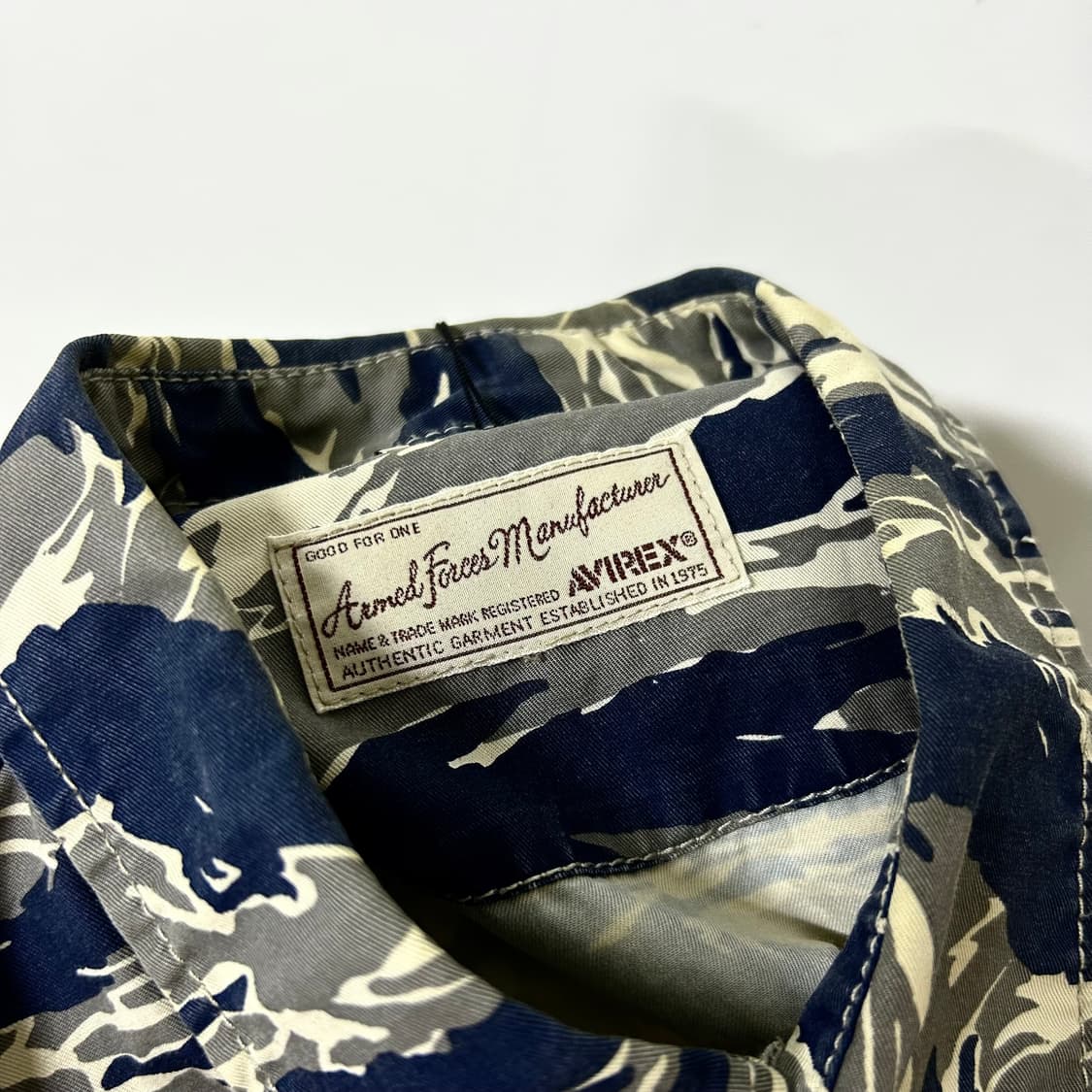 Avirex Tiger Camo 1/2 Shirts 상품이미지5