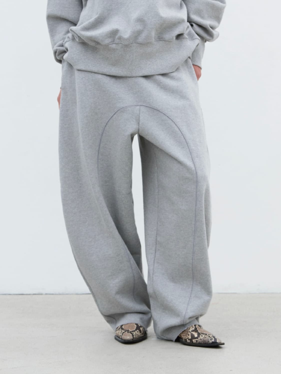 오브헤덴 조거 팬츠 화이트 컬러 상품이미지4