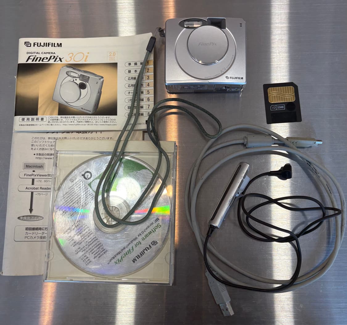 스미카케이블/스미카32MB)후지파인픽스 30i 실버 빈티지 디카 상품이미지2