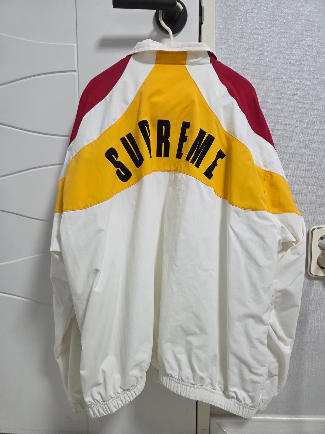 슈프림 엄브로 바람막이 m 상품이미지3