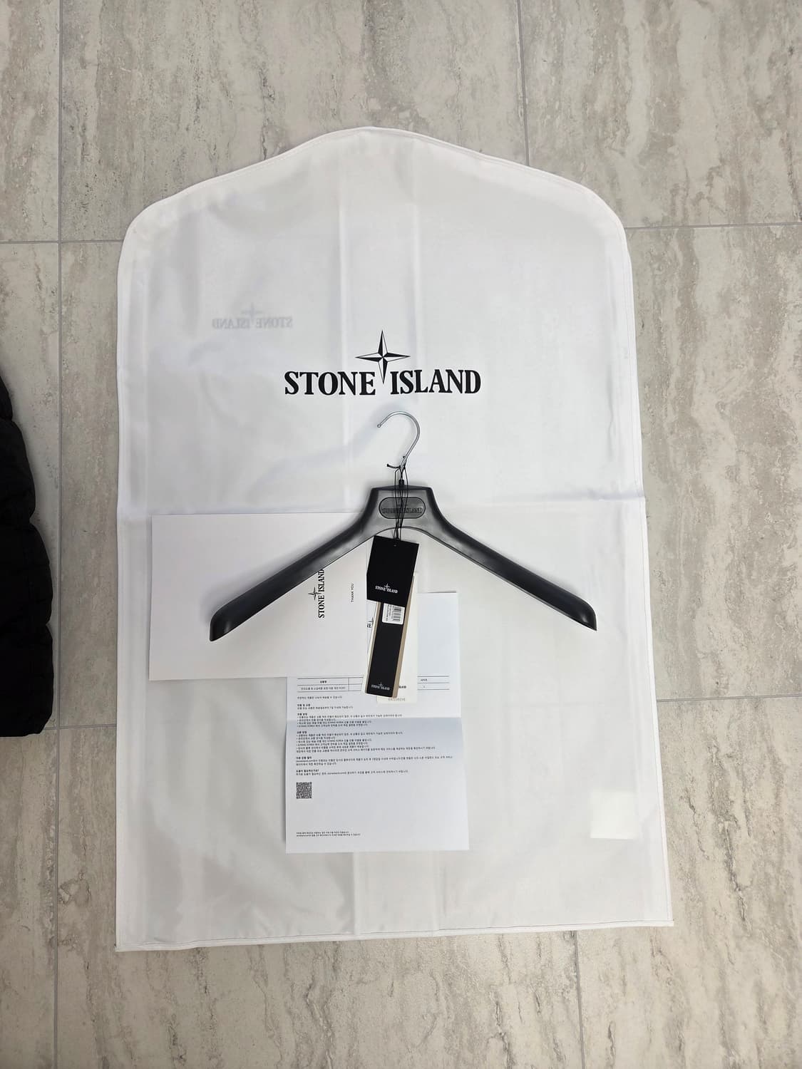 스톤아일랜드 안티드롭 스냅버튼 패딩 L 1회착용 상품이미지4