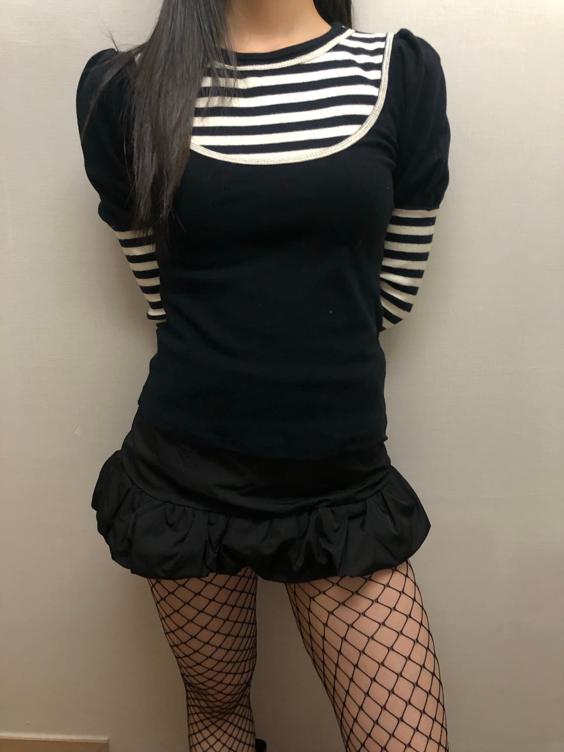 빈티지 블랙 스트라이프 레이어드 니트 상품이미지5