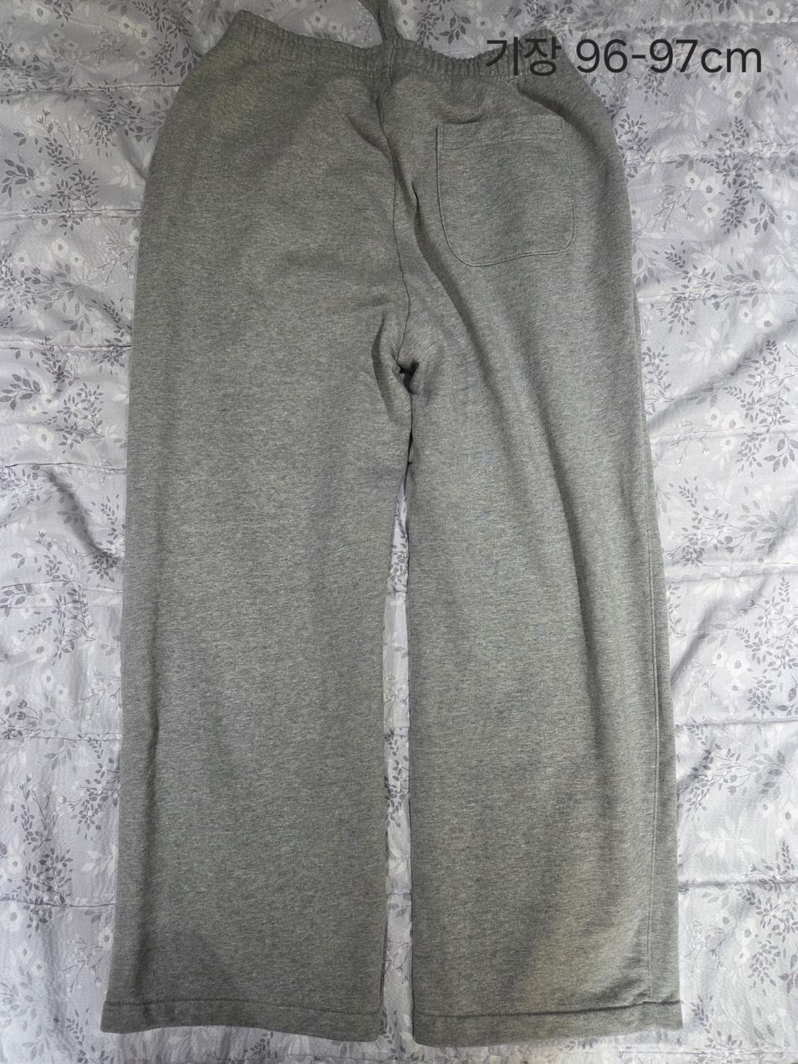 무신사스탠다드 원 턱 와이드 라운지 스웨트 팬츠 상품이미지3