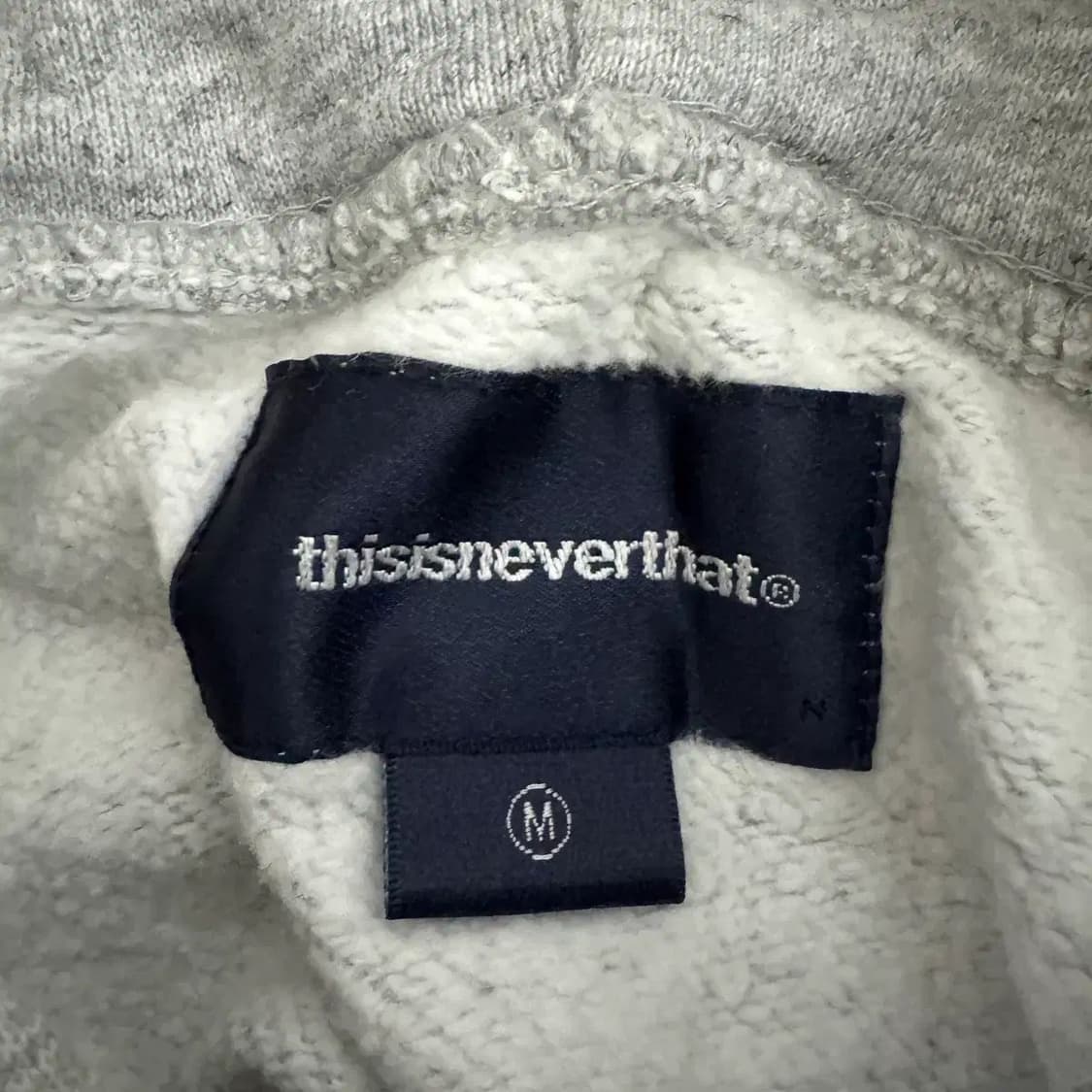 M 디스이즈네버댓 디네댓 자수로고 후드 티셔츠(안감기모) 상품이미지4