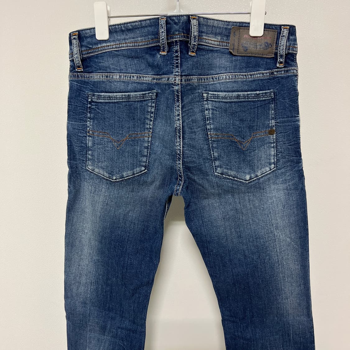 디젤 슬린커 워싱 데님 팬츠 SLIM-SKINNY 상품이미지6