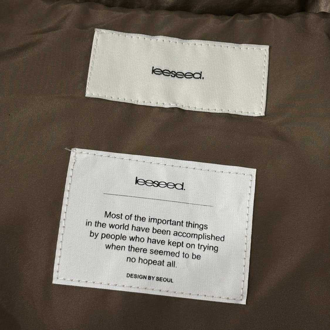 리시드 디자이너 브랜드 패딩조끼 상품이미지3