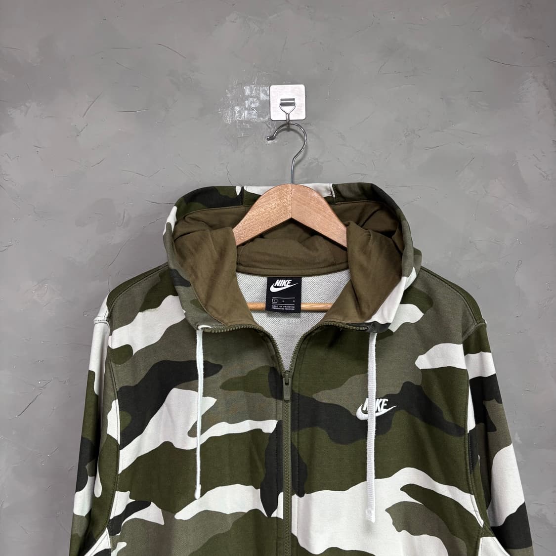 나이키 스우시 카모 후드집업 상품이미지2