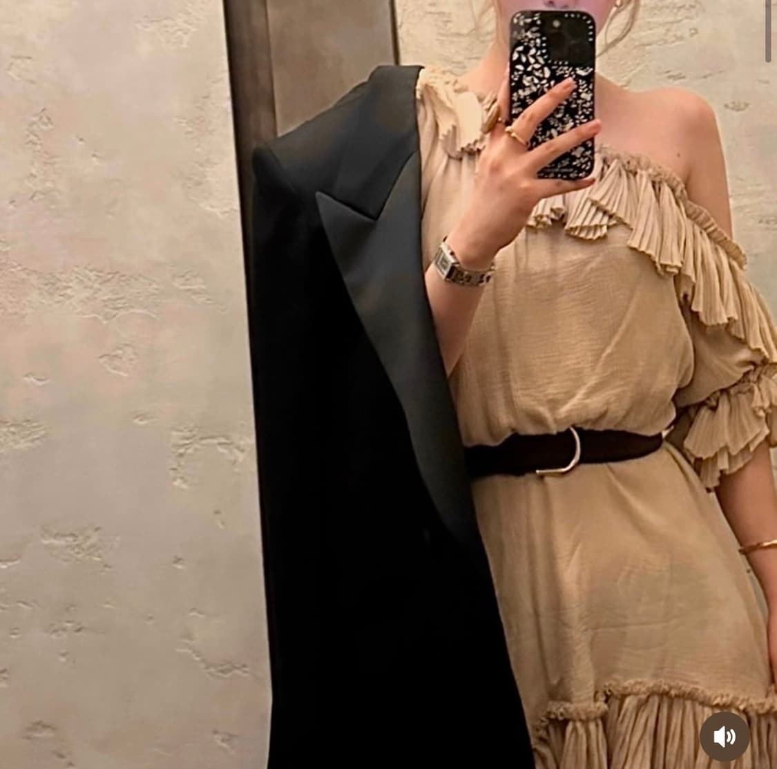 생로랑 25SS 실크 드레스 상품이미지3