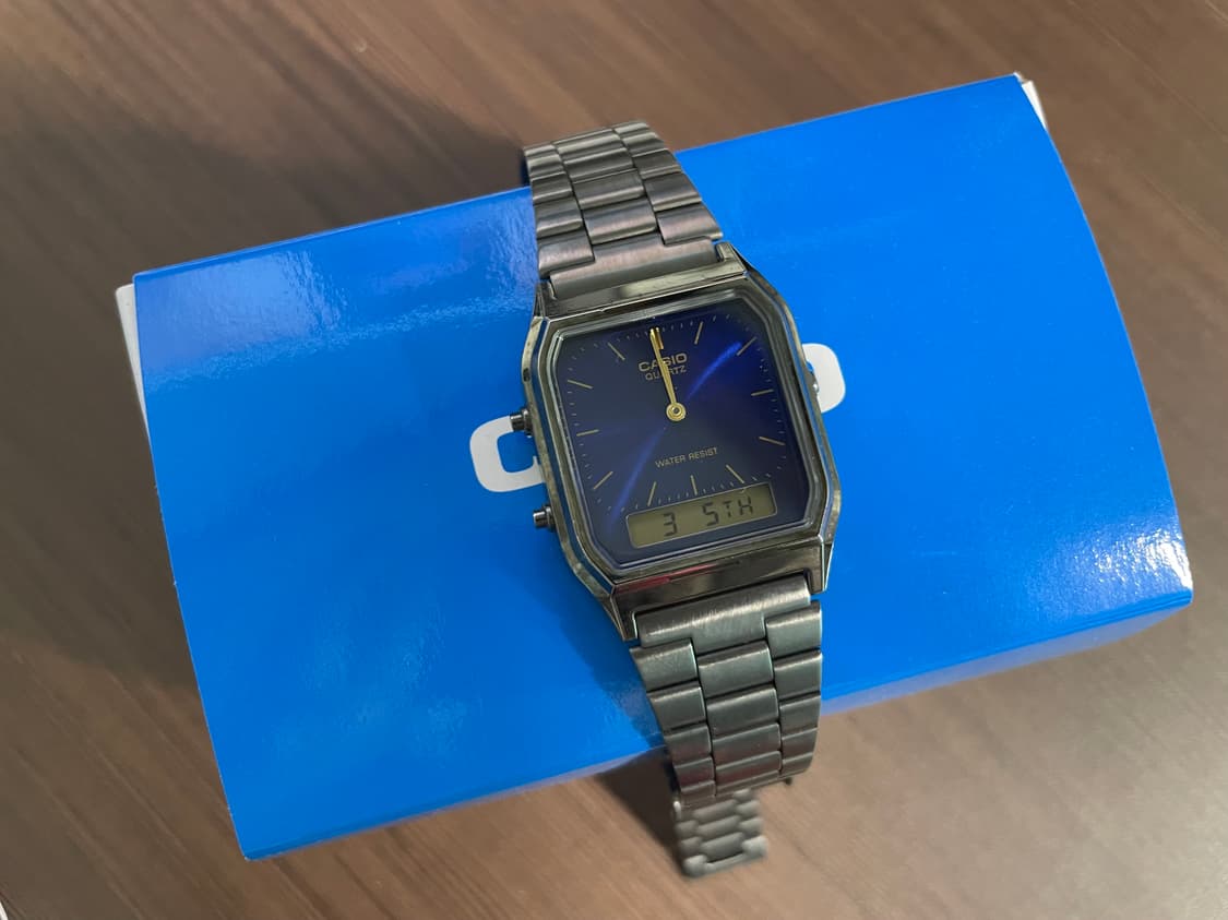 카시오 메탈 시계 청판 모델 aq-230gg 상품이미지1
