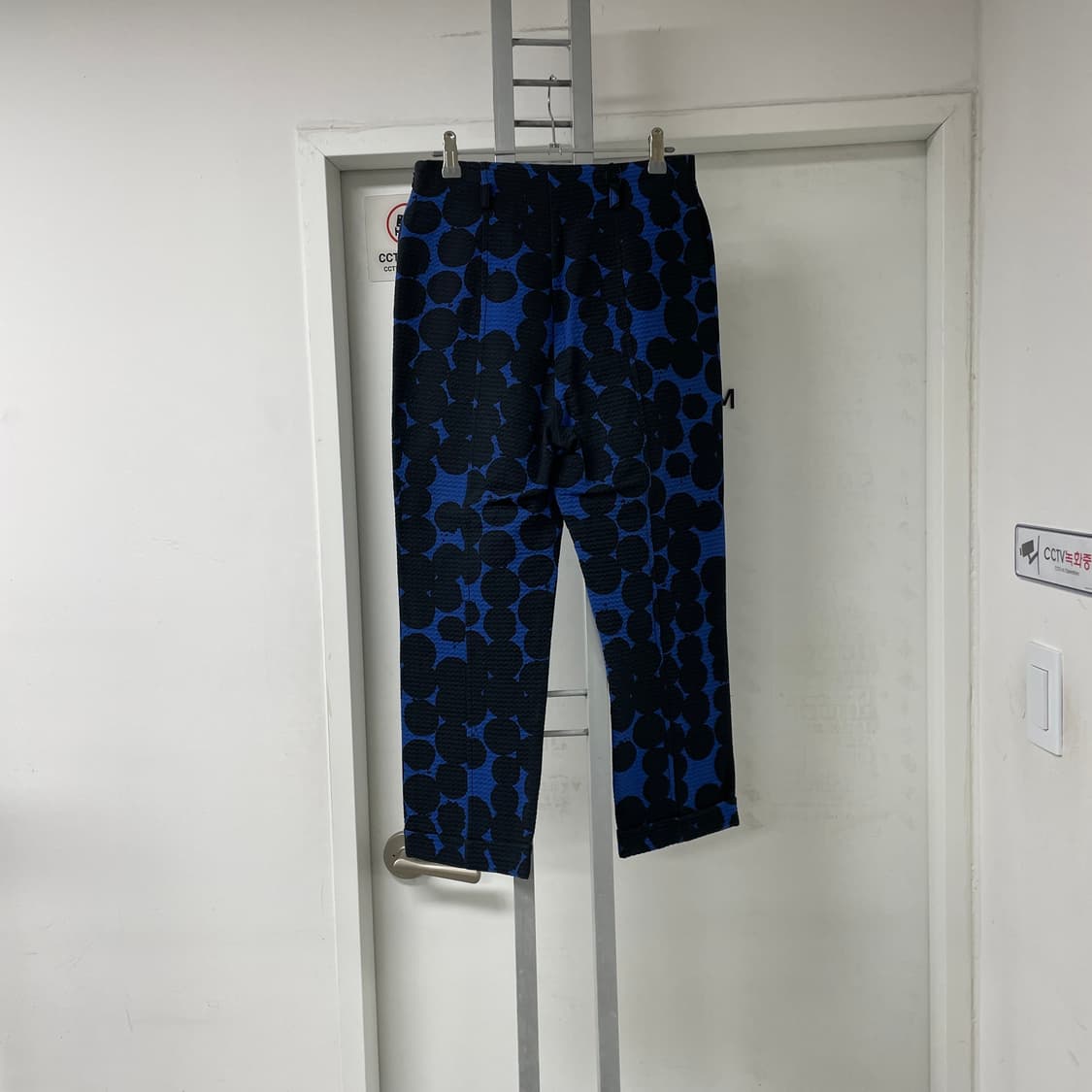 모스키노 패턴 팬츠 42(W) 상품이미지4