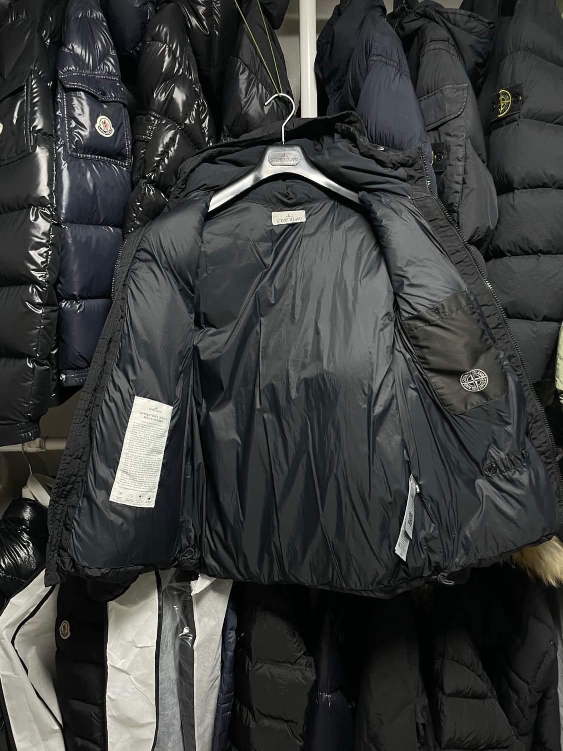 [M사이즈] 22FW 스톤아일랜드 가먼트다잉 크링클랩스 패딩 상품이미지7