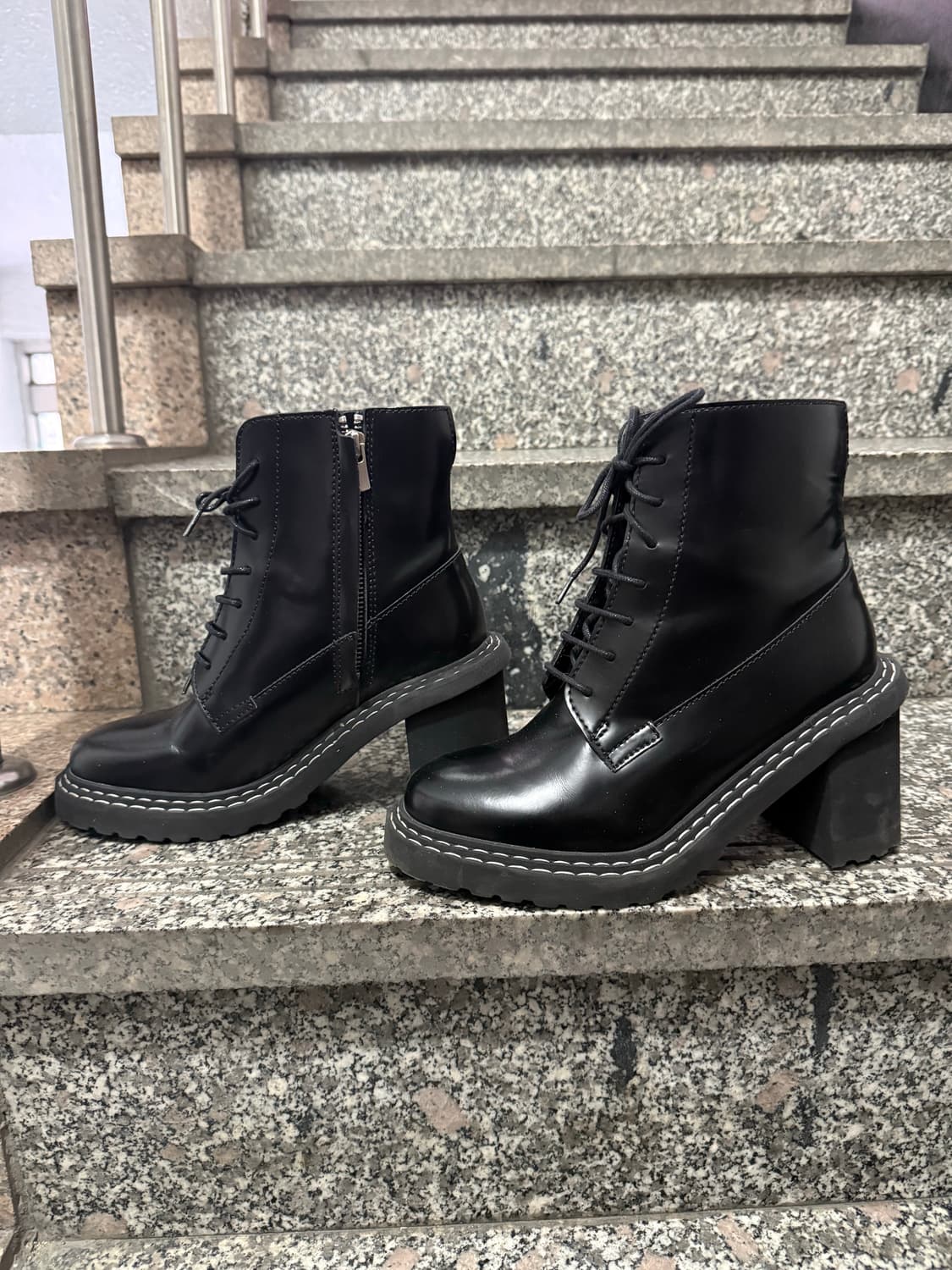 블랙 스티치 워커 부츠 상품이미지2