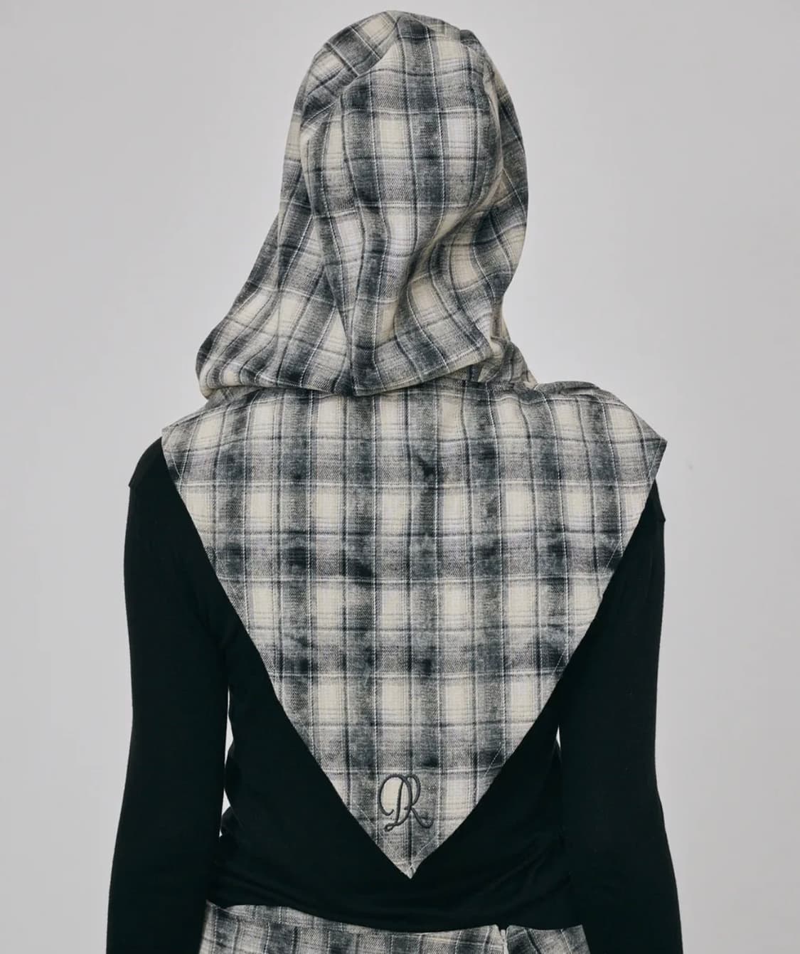 디어마이디어 체크 드레이프 프린지 랩 스커트 + 후디드 머플러 상품이미지4