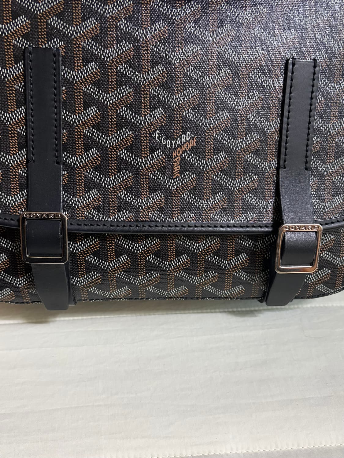 고야드 벨베데르 mm 블랙 크로스백 가방 (풀박스) 상품이미지6