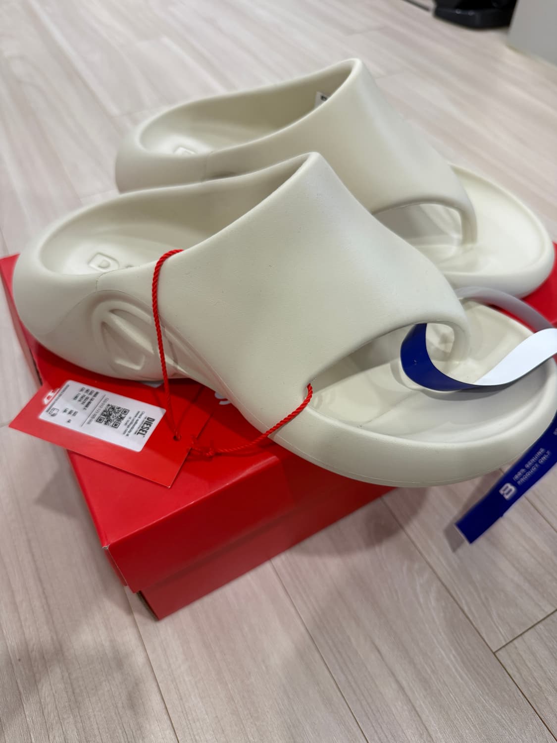 디젤 슬리퍼 아이보리 새상품 260 상품이미지2