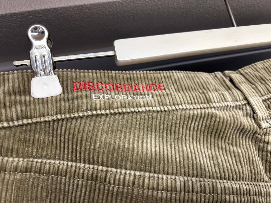 칠드런오브 더 디스코댄스 코듀로이 자수 패치 업사이클 리메이크 반바지 2 상품이미지6