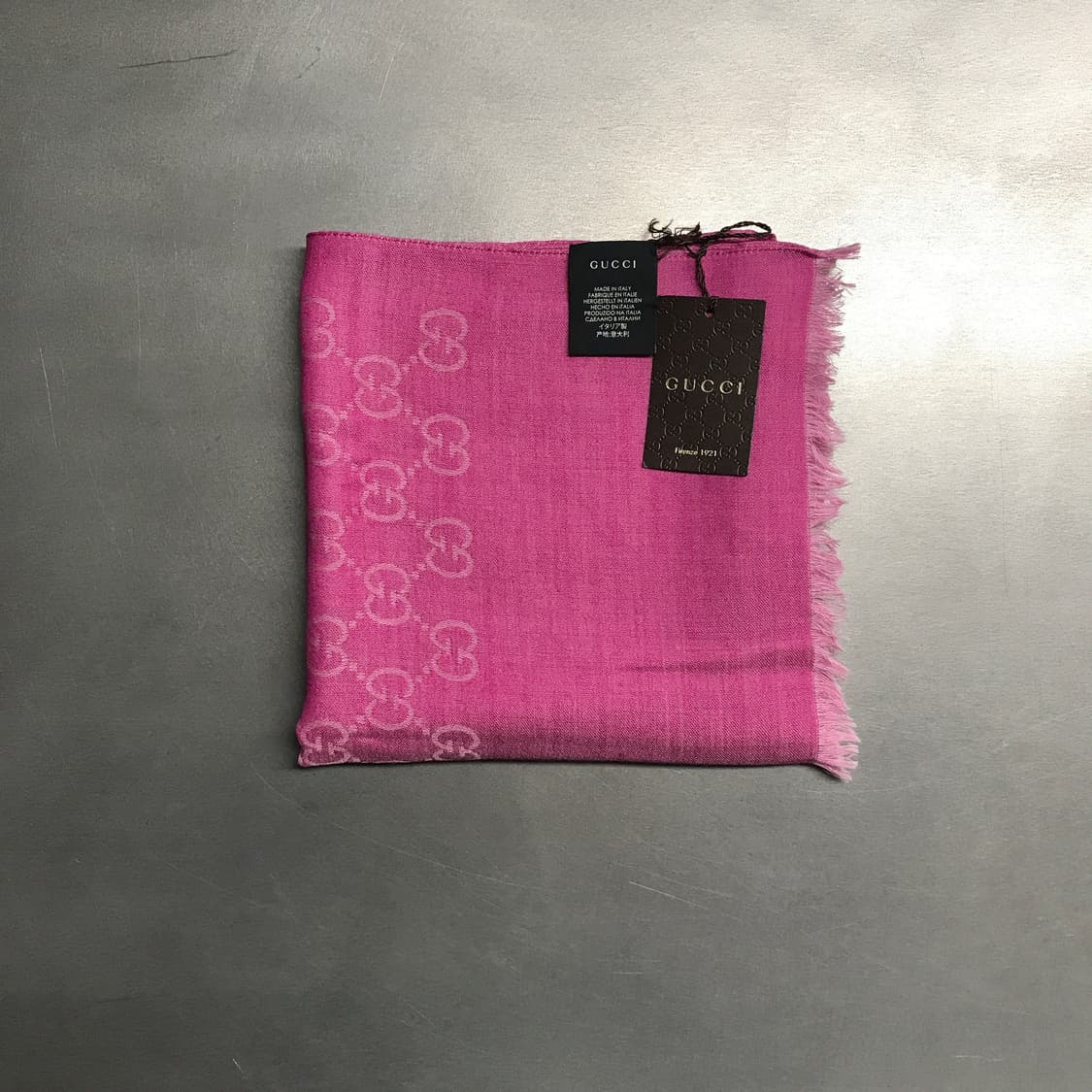 구찌 로고 스카프 핑크 새상품 상품이미지2
