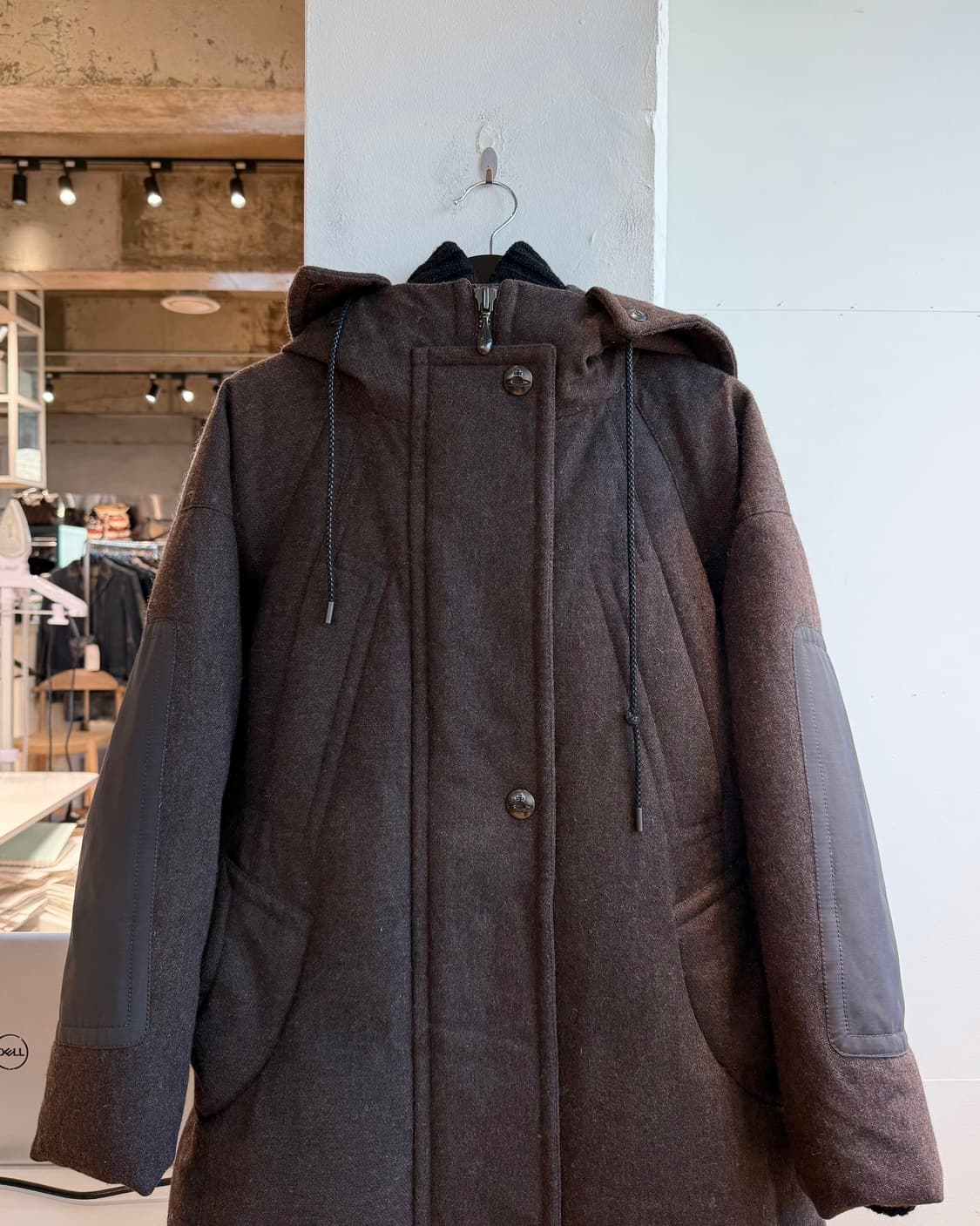 비비안웨스트우드 앵글로매니아 니트 하이넥 패디드 덕다운 점퍼 상품이미지3