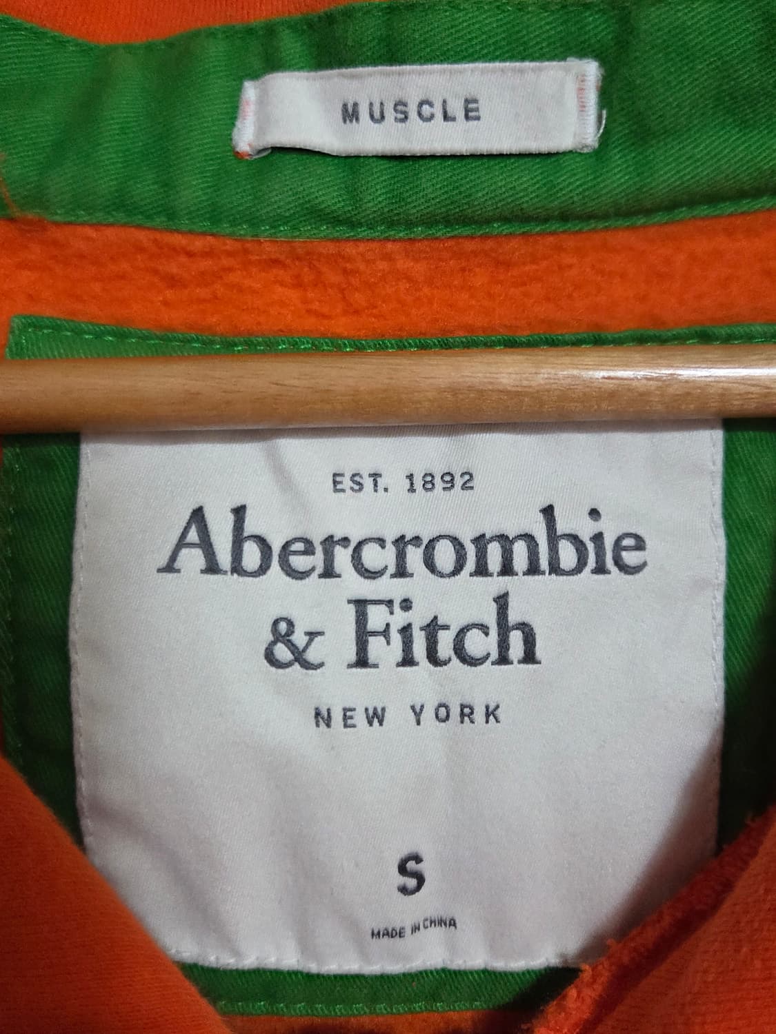 [아베크롬비 앤 피치] 아플리케 로고 후드티 | 00056 상품이미지3