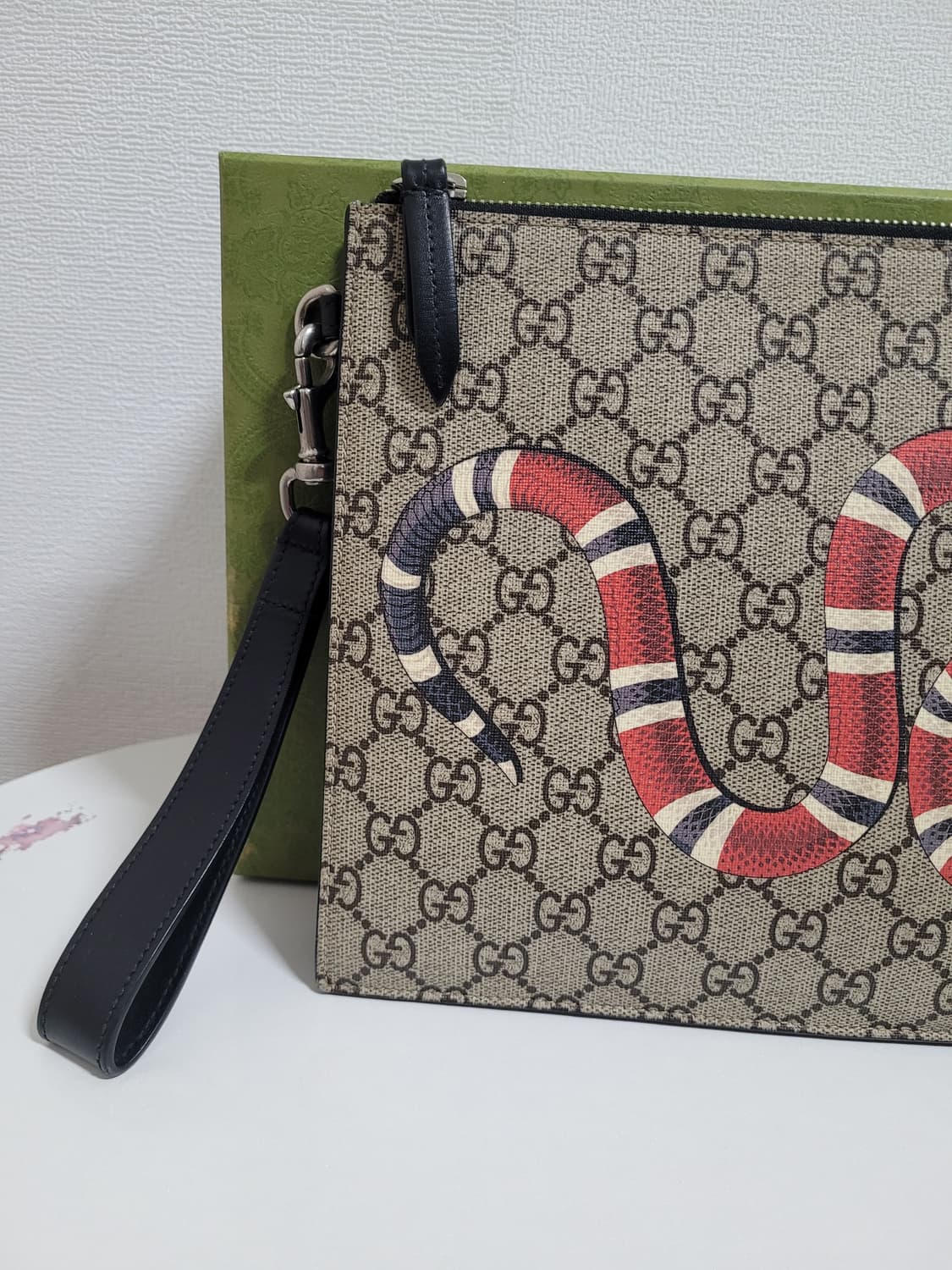 구찌 스네이크 수프림 클러치 상품이미지2