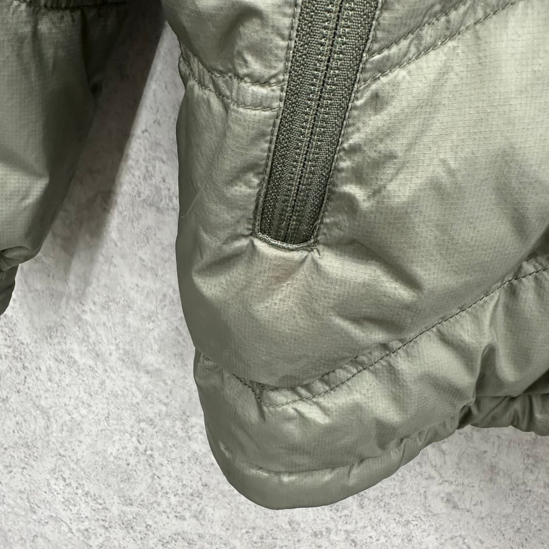 100 나이키 ACG 남자 구스다운 패딩 상품이미지9