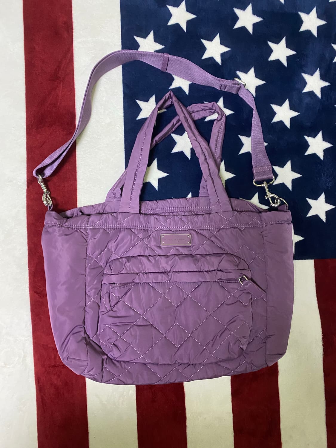 마크제이콥스 데일리 나일론 퀼티드 토트백 상품이미지1