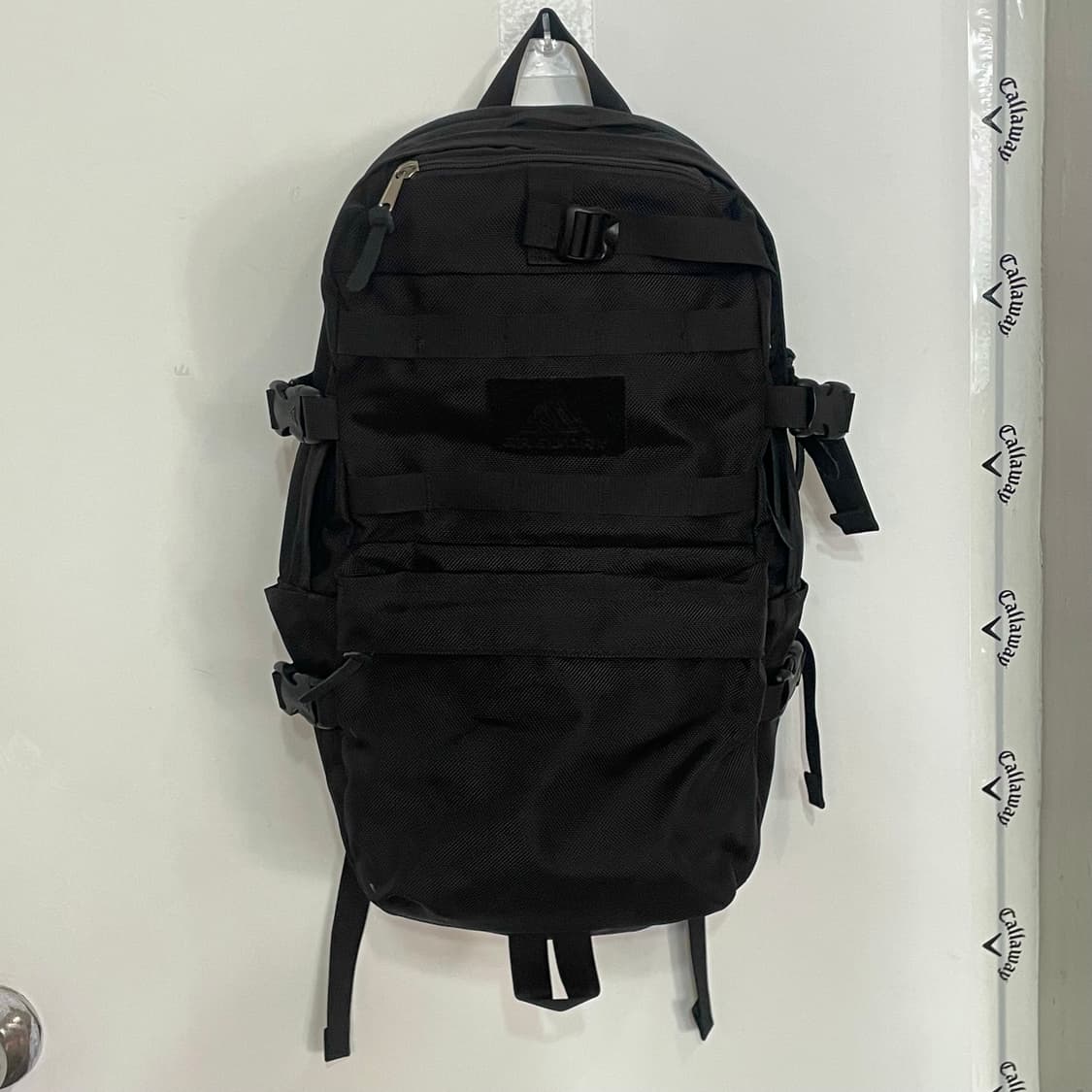 그레고리 백팩 블랙 상품이미지1