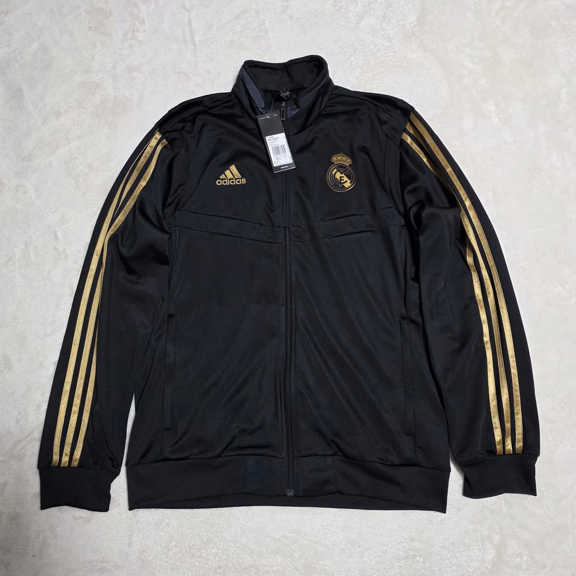 (M)아디다스 19-20시즌 레알마드리드 트레이닝복 세트 블랙/골드 상품이미지2